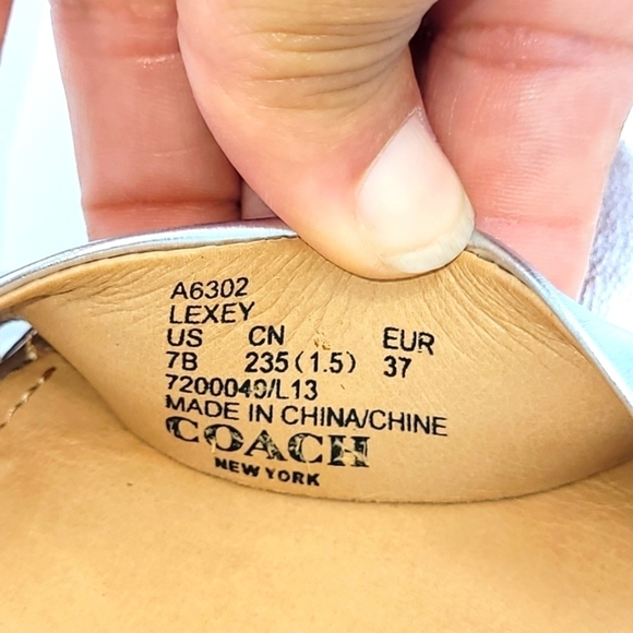 Coach Metallic/Silver Lexey Sandals Size 7 B - Picture 15 of 16